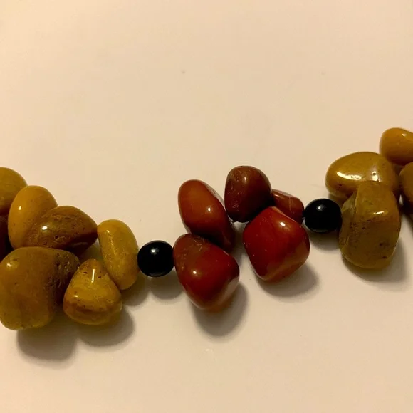 Jasper and Onyx Necklace - Picture 2 of 4